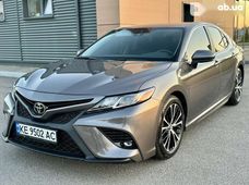 Продажа б/у Toyota Camry в Днепропетровской области - купить на Автобазаре