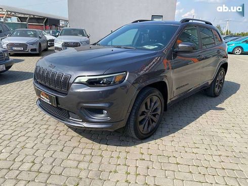 Jeep Cherokee 2019 - фото 3