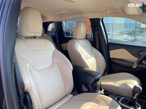Jeep Cherokee 2016 - фото 27