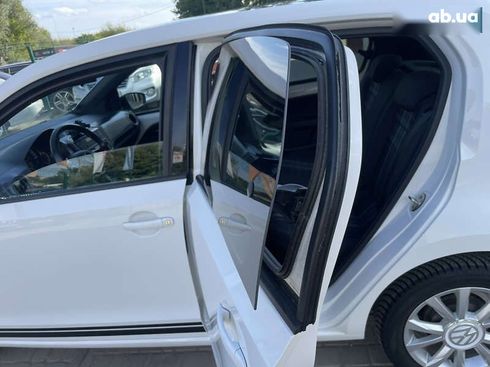 Volkswagen UP! 2016 - фото 28