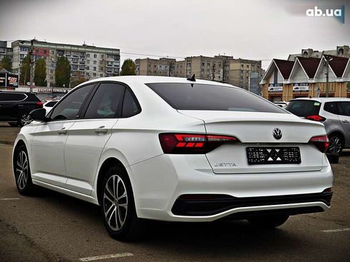 Volkswagen Jetta 2024 - фото 4