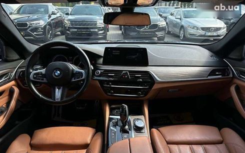 BMW 5 серия 2017 - фото 16