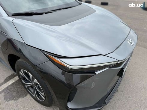 Toyota bZ 2023 - фото 20