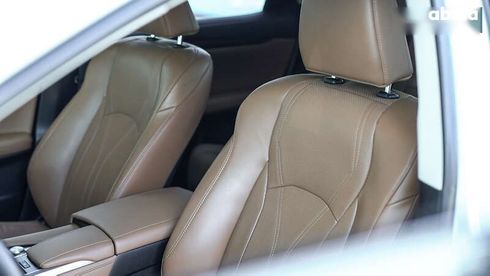 Lexus RX 2020 - фото 21