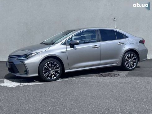 Toyota Corolla 2020 - фото 6