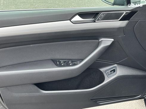 Volkswagen Passat 2015 серый - фото 24
