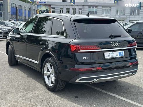 Audi Q7 2020 - фото 6