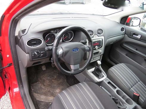 Ford Focus 2009 - фото 7