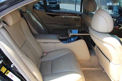 Lexus LS 2007 - фото 18