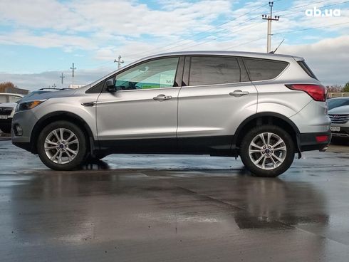 Ford Escape 2019 серый - фото 4