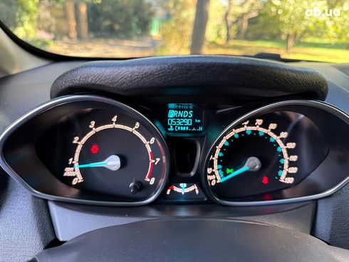 Ford Fiesta 2016 оранжевый - фото 13