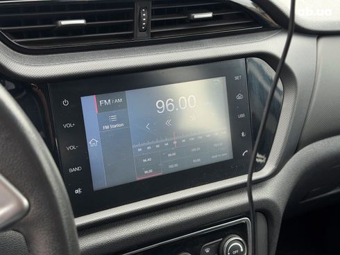 Chery Tiggo 3 2017 белый - фото 45