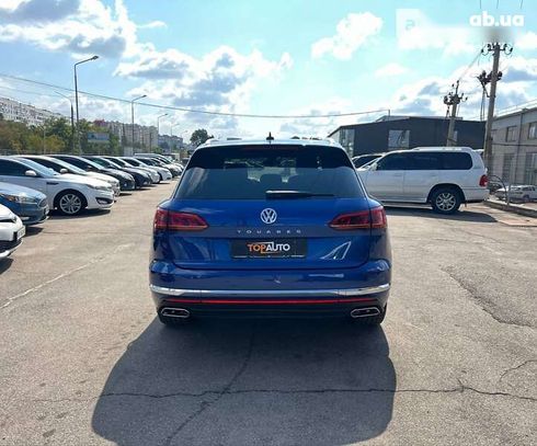 Volkswagen Touareg 2019 - фото 6