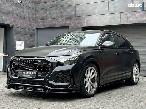 Audi RS Q8 2020 - фото 10