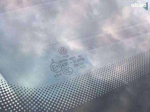 Volkswagen Touareg 2021 - фото 22