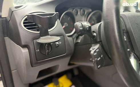 Ford Focus 2009 - фото 11