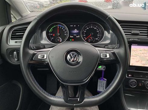 Volkswagen e-Golf 2020 - фото 16