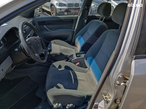 Chevrolet Lacetti 2011 серый - фото 12
