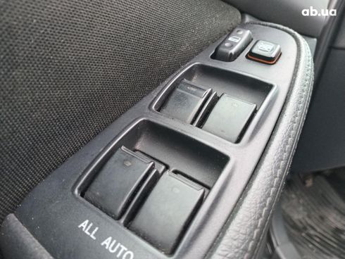 Toyota Avensis 2008 черный - фото 12