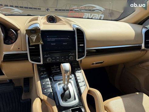 Porsche Cayenne 2016 - фото 22