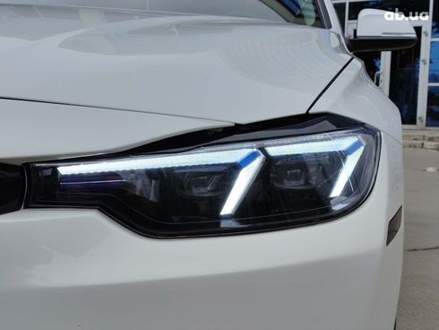 BMW 3 серия 2014 белый - фото 15