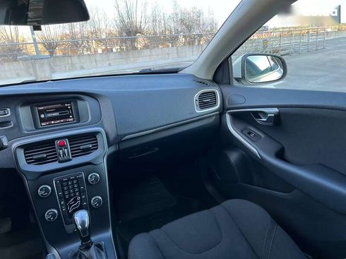 Volvo V40 2013 - фото 24