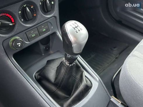 Ford Tourneo Connect 2011 - фото 23