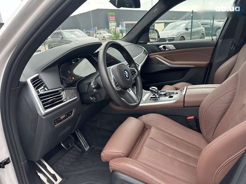 BMW X7 2022 - фото 30