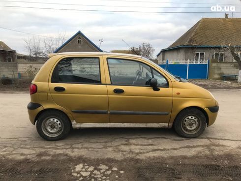 Daewoo Matiz 2003 желтый - фото 4