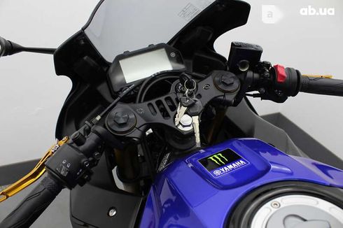 Yamaha R3 2019 - фото 17