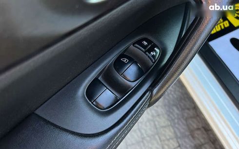 Nissan Rogue 2021 - фото 17