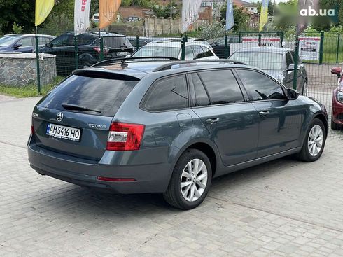 Skoda Octavia 2019 - фото 14