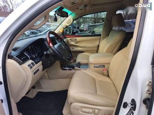 Lexus LX 2010 - фото 10