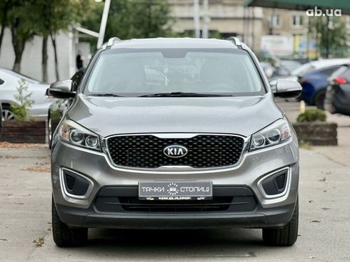 Kia Sorento 2016 серый - фото 8
