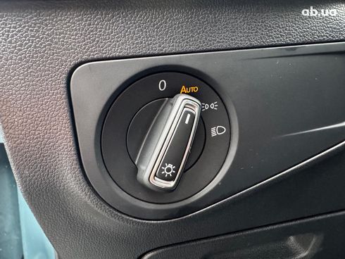 Volkswagen Tiguan 2021 синий - фото 34