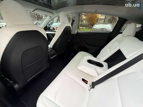 Tesla Model Y 2023 - фото 10