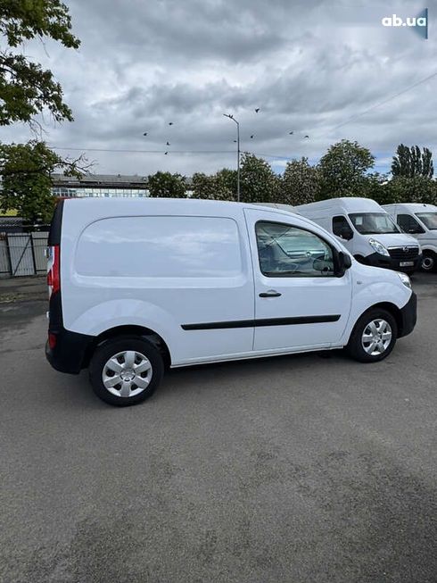 Renault Kangoo 2020 - фото 11