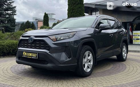 Toyota RAV4 2020 - фото 3