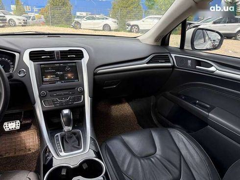 Ford Mondeo 2015 - фото 22