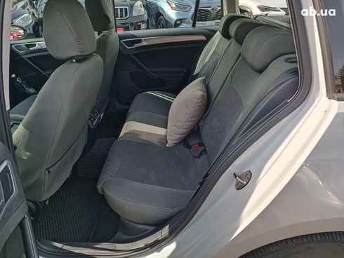 Volkswagen Golf 2019 белый - фото 13