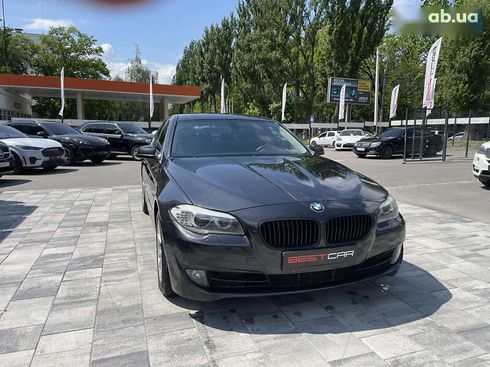 BMW 5 серия 2011 - фото 7