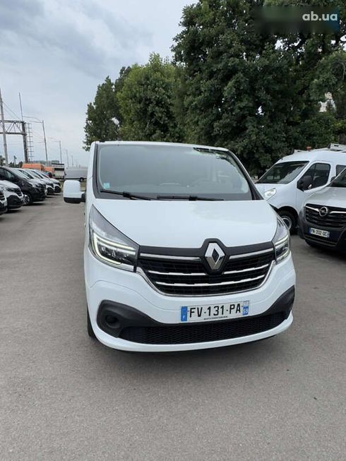 Renault Trafic 2020 - фото 12