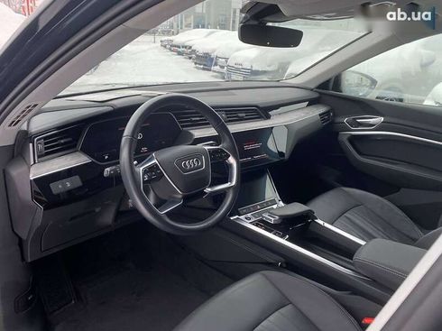 Audi E-Tron 2020 - фото 11