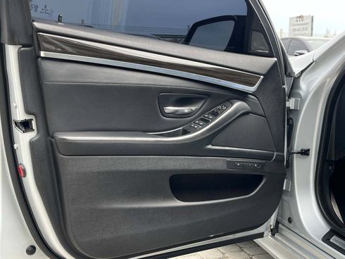 BMW 5 серия 2014 серый - фото 22