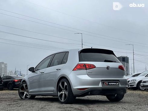 Volkswagen Golf GTI 2015 - фото 10