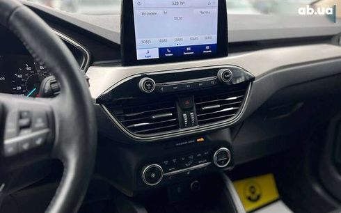 Ford Escape 2019 - фото 19