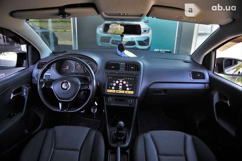 Volkswagen Polo 2017 - фото 11
