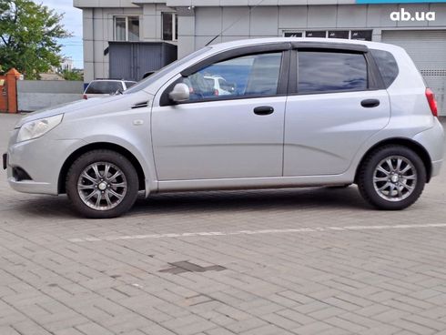 Chevrolet Aveo 2008 серый - фото 14