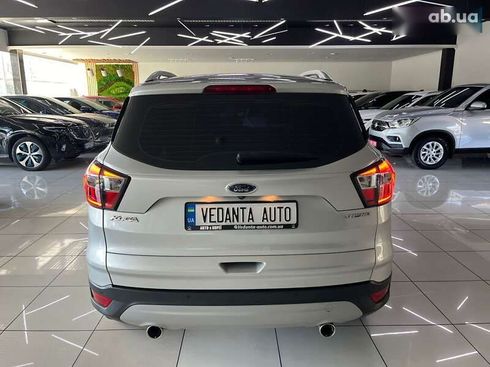 Ford Kuga 2017 - фото 5