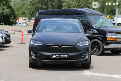 Tesla Model X 2019 - фото 2